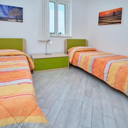 Vacanze Pomelia Apartmán *